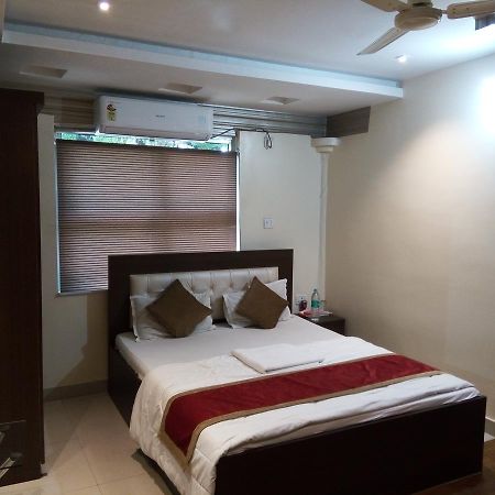 Oyo 3512 Hotel Crystal Residency Jamshedpur Exterior foto