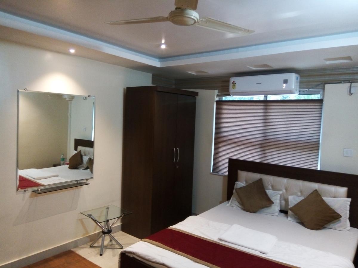 Oyo 3512 Hotel Crystal Residency Jamshedpur Exterior foto