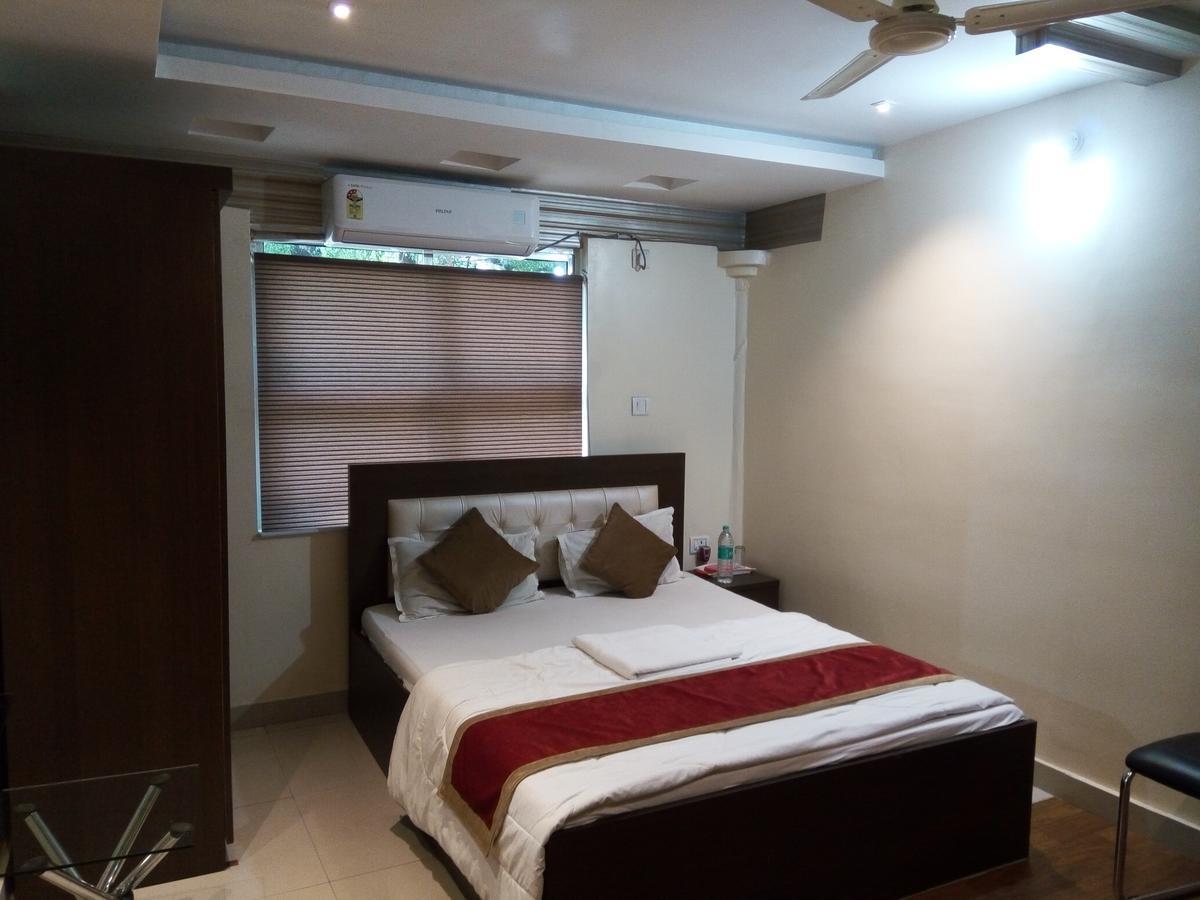Oyo 3512 Hotel Crystal Residency Jamshedpur Exterior foto